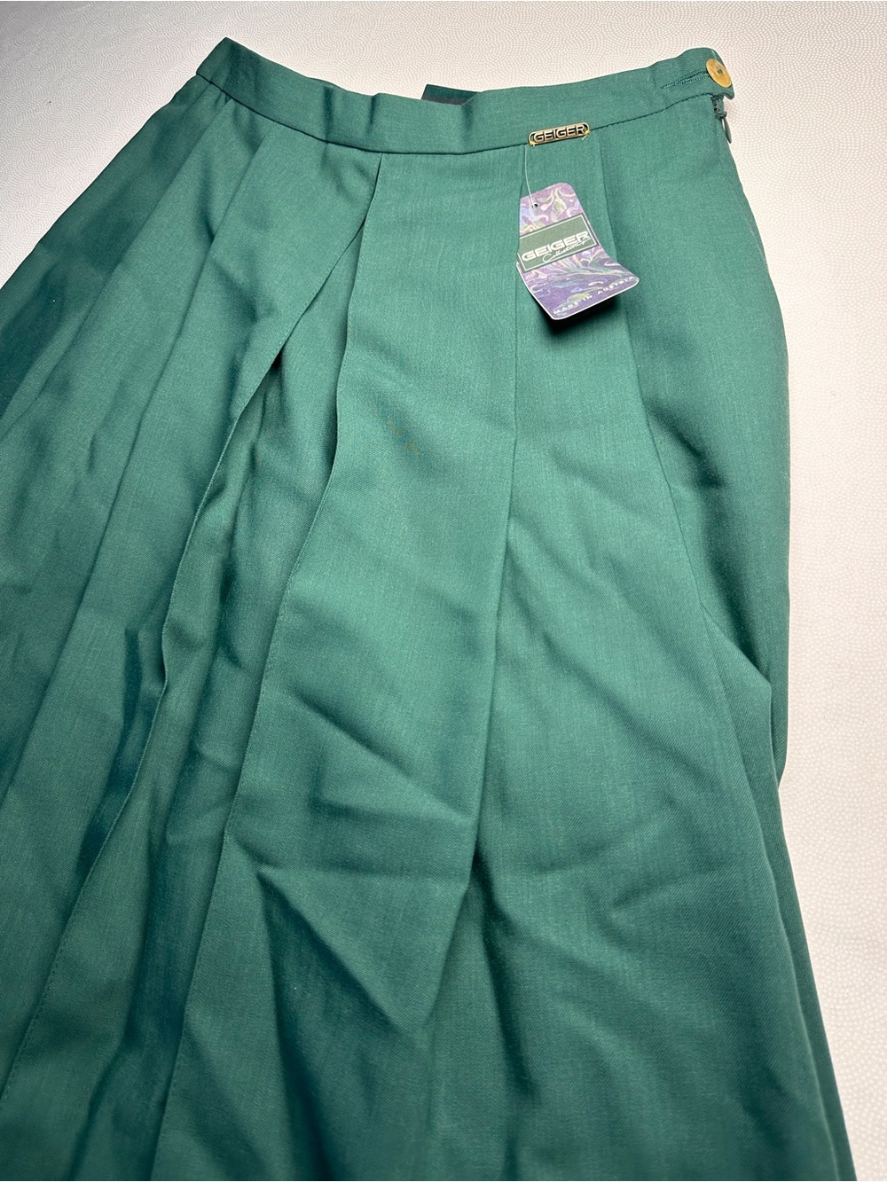 Vintage 90’s Geiger Austria NWT Green Wool Pleated Midi Skirt Size 38/ 6-8 US - Picture 12 of 12